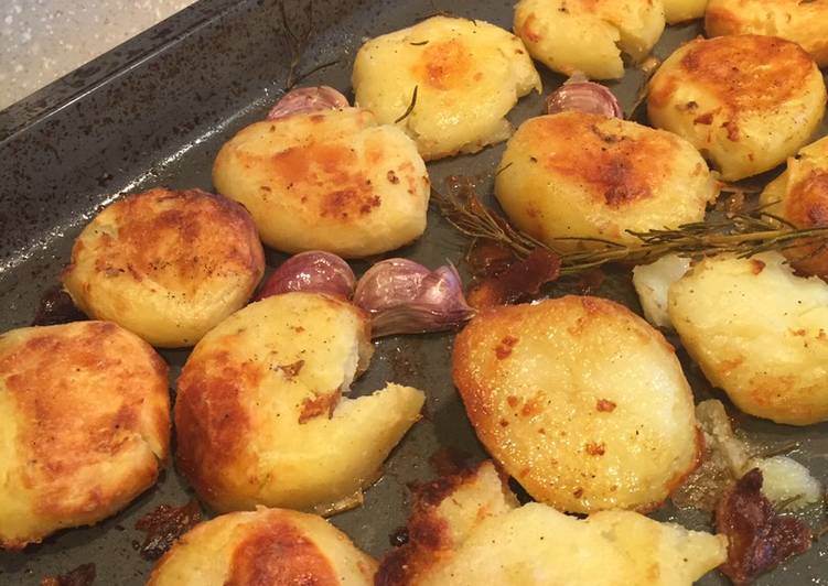 THIS IS IT!  How to Make Rock Salt &amp; Garlic Crushed Roasties