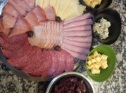 Una foto de salami mortadela
