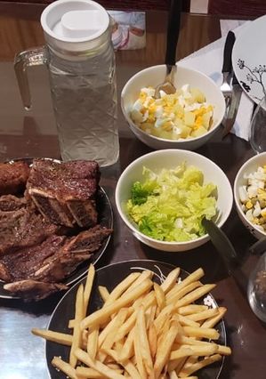 Una foto de Carne al horno 🥳