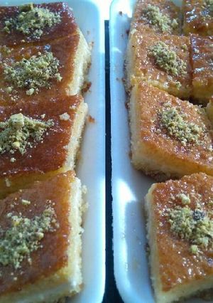 صورة لوصفة كعكه السميد بالقشطه