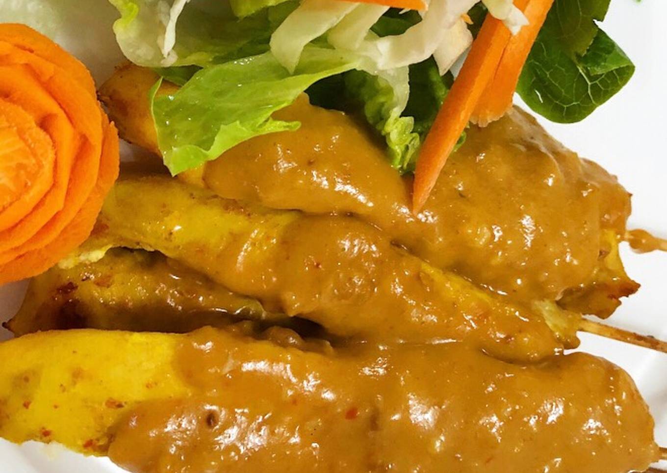 The Satay sauce is super light