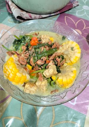 Foto resep Sayur Lodeh Santan Bening berbagai macam sayur: wortel 🥕,jagung🌽, bayam, kacang panjang