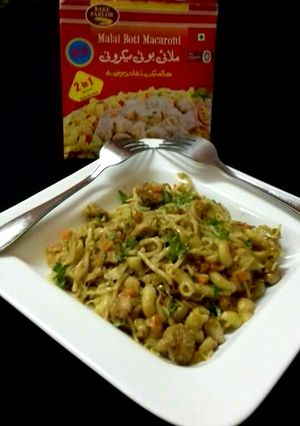 A picture of Malai Boti Macaroni.