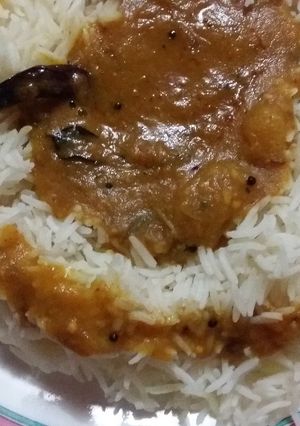 A picture of Sambar rice.