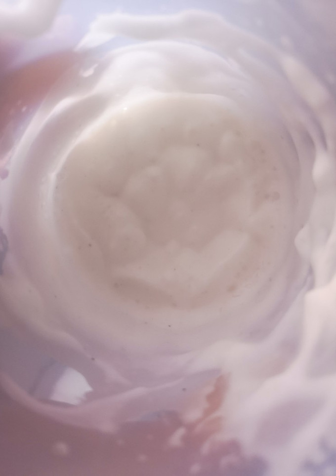 Una foto de Alioli de leche de almendras