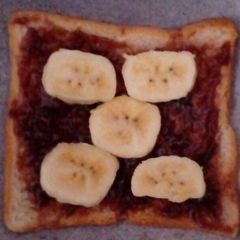 A picture of 5 Minutes Choco Banana Toast.