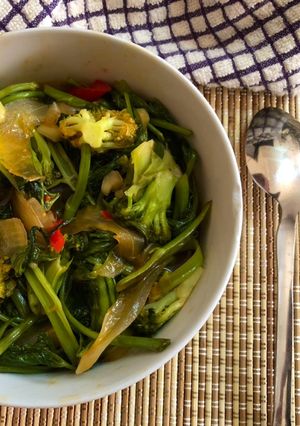 Foto resep Kangkung dan brokoli saus tiram