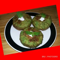 A picture of Bread kachori.
