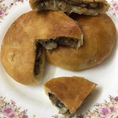 Mushroom masala stuffed buns A picture of Mushroom masala stuffed buns.