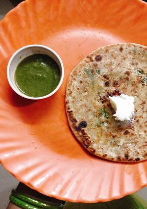 A picture of White butter Raddish Paratha.