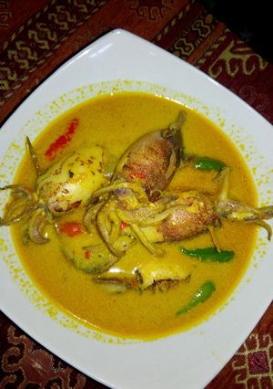 Foto resep Gulai Cumi Isi