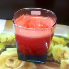 A picture of Orange juice.