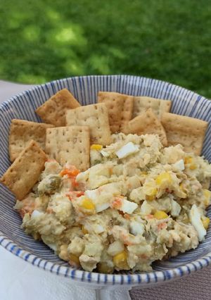 Una foto de Ensaladilla rusa (rápida y a mi manera)