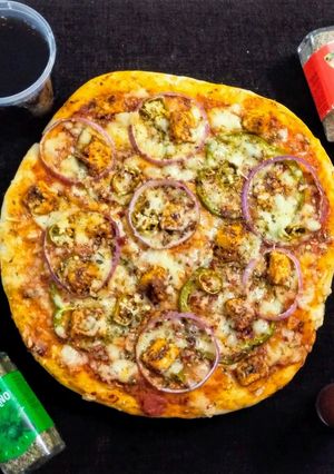 Peppy Paneer Pizza 🍕 செய்முறை முக்கிய புகைப்படம்