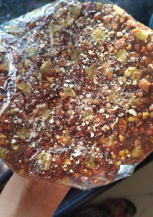 A picture of Dryfruit chikki.