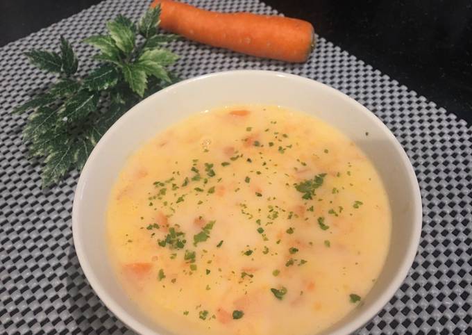 Soup cream carrot