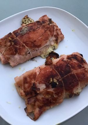 Une photo de Roulés de jambon à l emmental, moutarde, basilic et origan façon paupiette