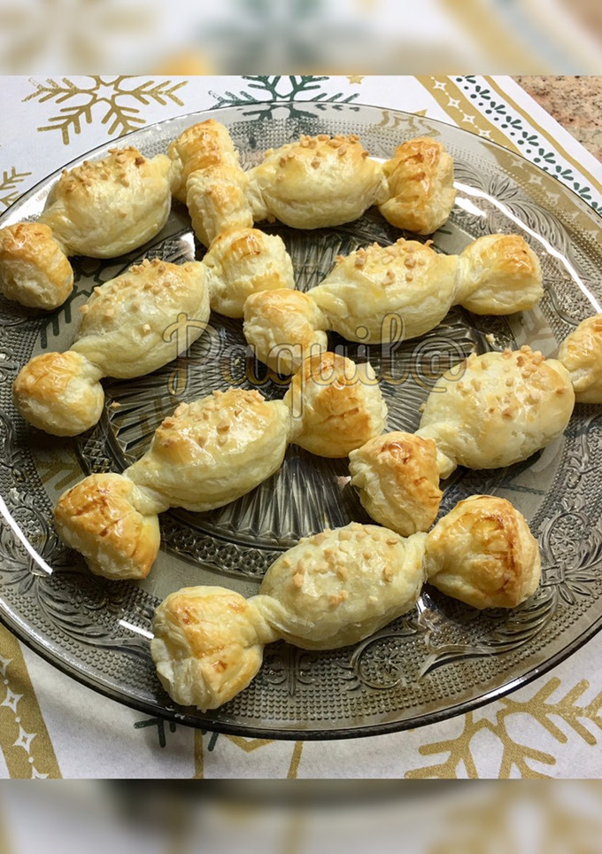 Una foto de Caramelos 🍬 salados de salchicha con queso 🧀