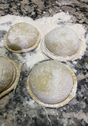 Una foto de Ravioles o sorrentinos caseros de carne y verdura 🤤