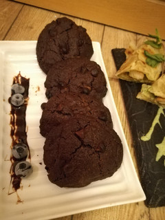A picture of Chocolate chip cookies.