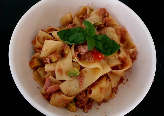 My Tuna & Avocado Pappardelle Pasta 😘