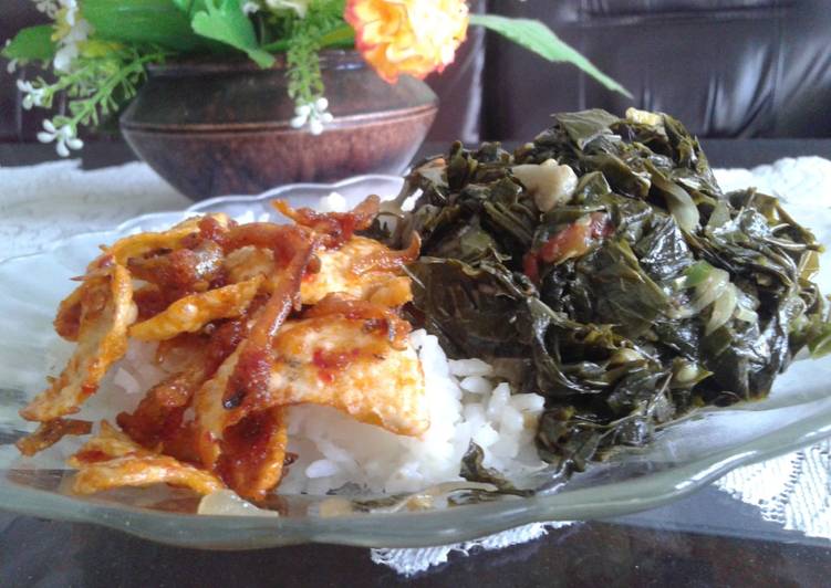 Tumis Daun Singkong Cabe Rawit (Jangan Masak Ini, Serius! Bikin Diet Gagal, Nasi Sebakul pun Habis!)