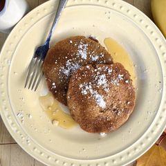 A picture of Banana Pancakes.