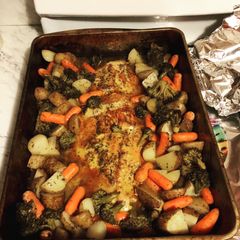 A picture of Garlic Buttered Salmon with Potatoes, Carrots, Broccoli !.