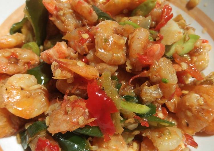 Tumis Udang Pete Bledek