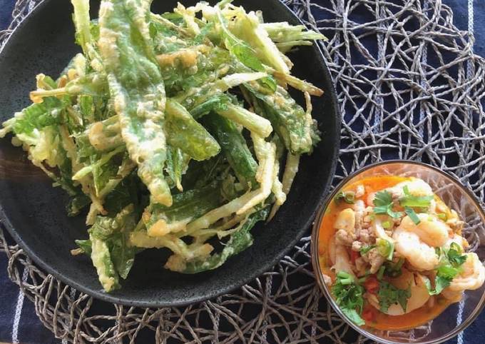 🧑🏽‍🍳🧑🏼‍🍳 Thai Salad Recipes • Crispy Water Spinach Salad Serve with Tom Yum Sauce |ThaiChef Food