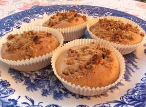 Una foto de Magdalenas de muesli crujiente y miel 🍯