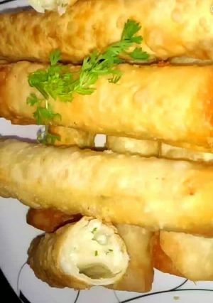 A picture of Cheese Paneer Cigar.