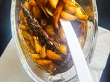রসুনের টক ঝাল আচার (Rosuner tok jhal achar recipe in Bengali)