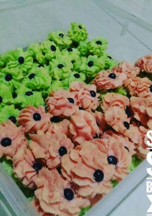 Foto resep Semprit Susu Berbunga-bunga