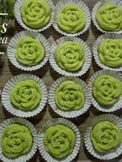 Foto resep Bolu Kukus Mawar Green Tea #BikinRamadanBerkesan