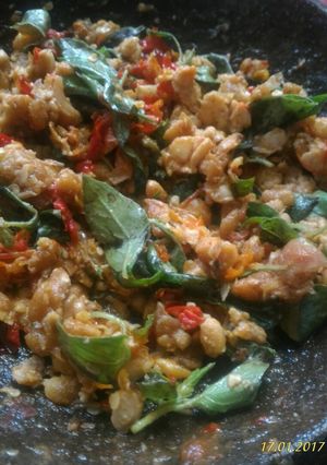 Foto resep Sambal Tempe Kemangi ala Bunda Almira-Arka