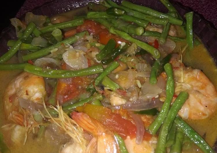 Tumis udang kacang panjang