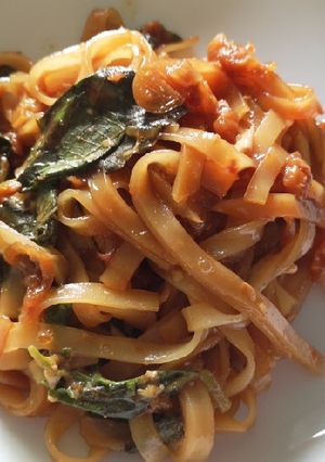 A picture of Pad See Ew with Fresh Noodles.