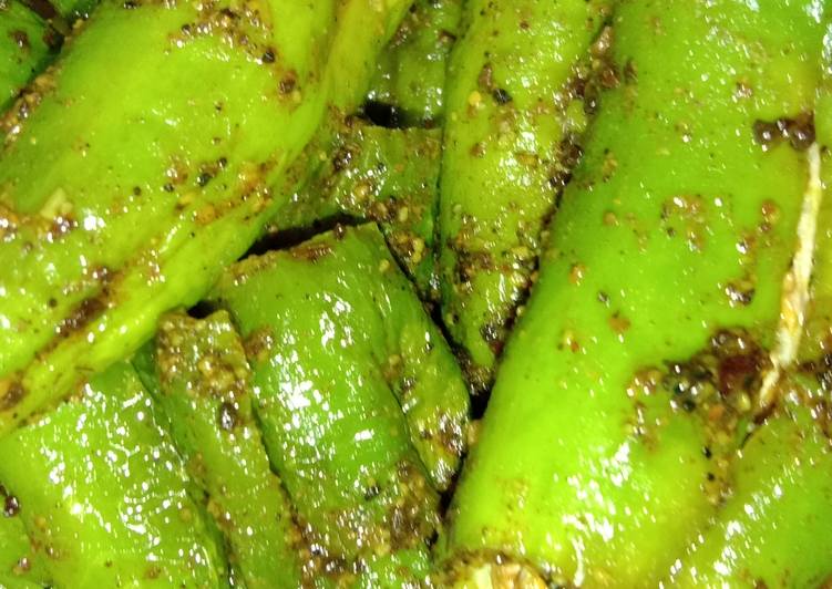 Recipe of Ultimate Green Chilli pickle