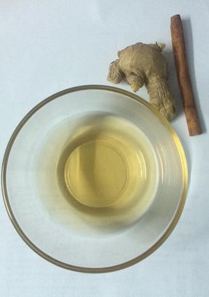Hình của món Fresh ginger cinnamon tea.