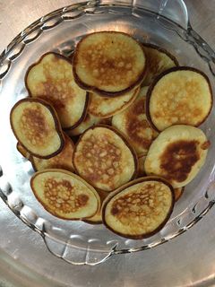 عکسی از دستور پنکیک ماستی قاشقی