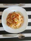 Noodles con pavo y vegetales