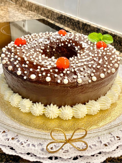 Una foto de Pastel con zanahoria y naranja (Cake with carrot and orange)