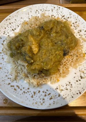 A picture of Chicken and Mushroom Chinese Curry.