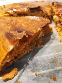 Una foto de Empanada de atún