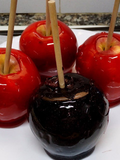 Una foto de Manzanas caramelizadas (manzanas de feria)