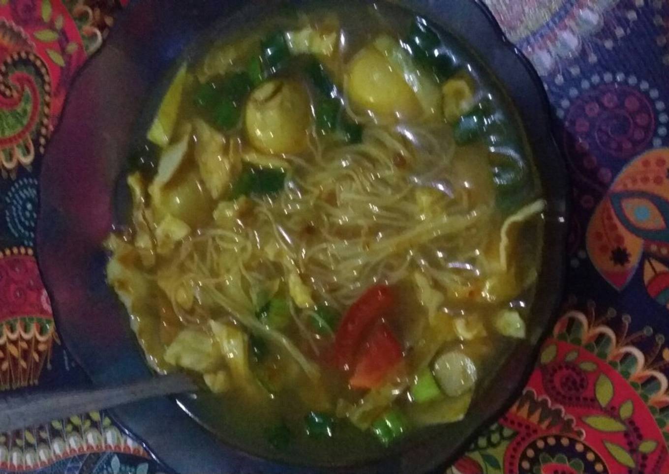 Soto telur puyuh bumbu merah
