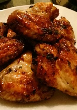 รูปของ ปีกไก่อบซอสเทริยากิ