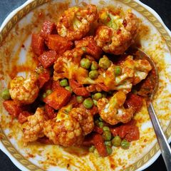 A picture of Mix vegetable pickle.