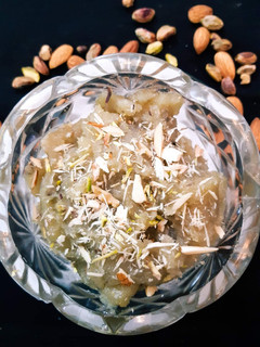 A picture of Shakarqand ka Halwa.